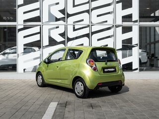 2011 Chevrolet Spark III, зелёный, 607000 рублей, вид 2