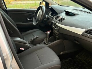 2010 Renault Fluence I, серый, 515000 рублей, вид 5