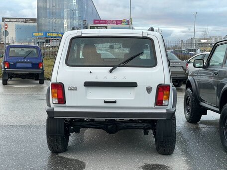 2025 Lada (ВАЗ) Niva Legend Bronto I, белый, 1505900 рублей, вид 3
