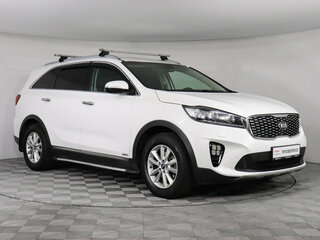 2020 Kia Sorento III Prime Рестайлинг, белый, 2599000 рублей, вид 3