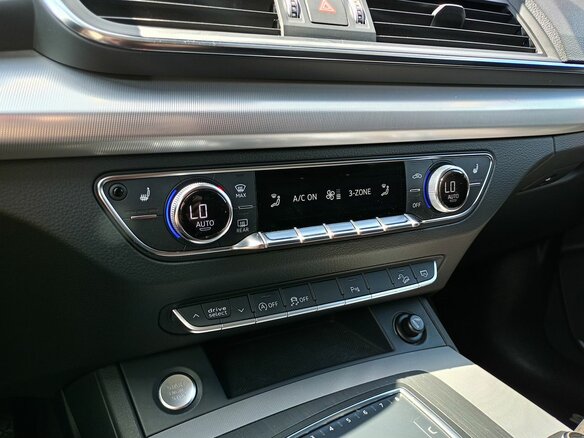2017 Audi Q5 II (FY), синий - вид 11