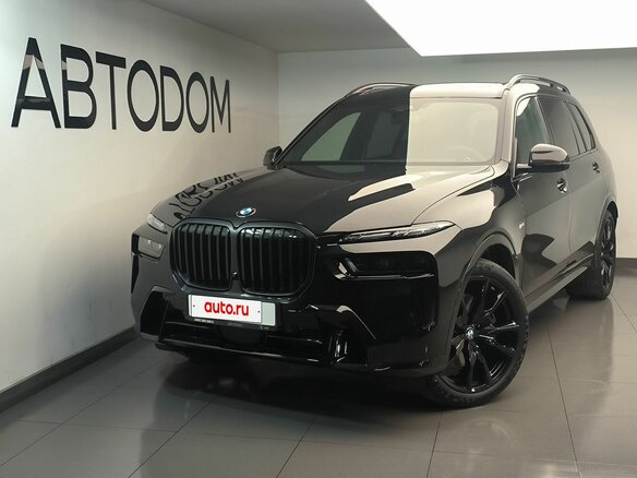2025 BMW X7 40d I (G07) Рестайлинг, чёрный