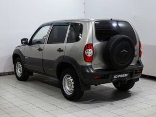 2014 Chevrolet Niva I Рестайлинг, серый, 599000 рублей, вид 2