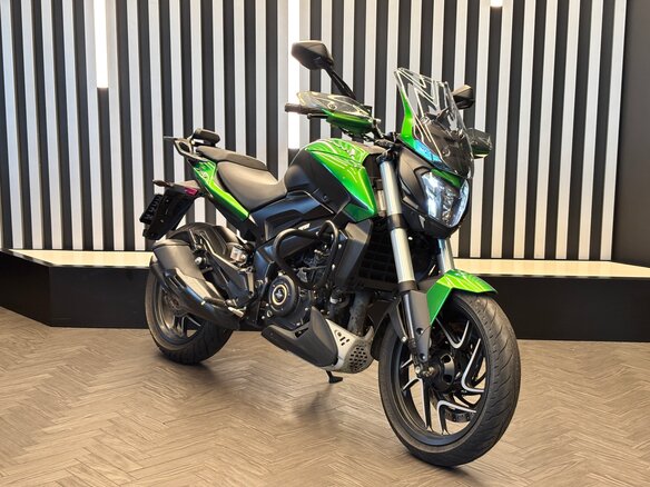 2023 Bajaj Dominar 400, зелёный, 365000 рублей