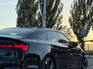 2020 Audi A5 Sportback 45 TFSI II (F5) Рестайлинг, чёрный, 4550000 рублей, вид 2