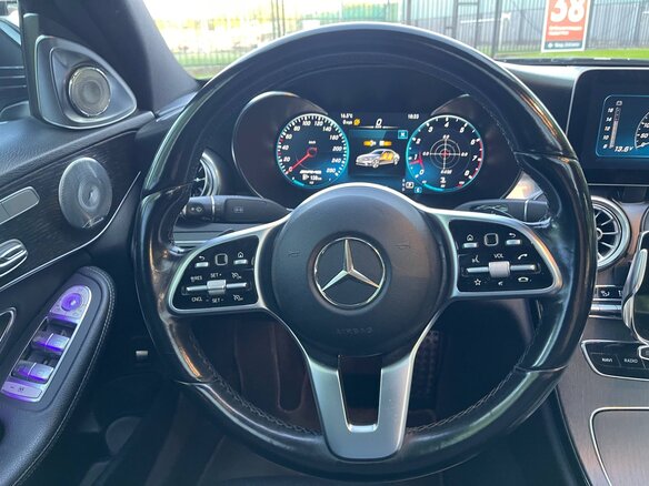 2019 Mercedes-Benz C-Класс 300 IV (W205) Рестайлинг, чёрный, 2690000 рублей - вид 12