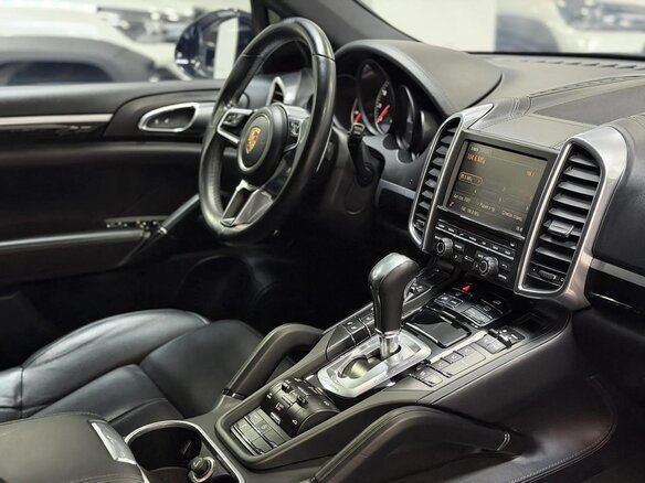 2015 Porsche Cayenne II Рестайлинг (958), чёрный, 4950000 рублей - вид 10