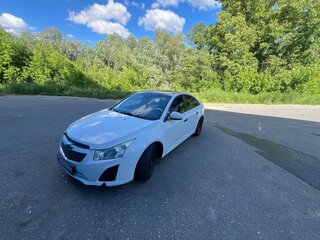 2013 Chevrolet Cruze I Рестайлинг, белый, 600000 рублей, вид 1