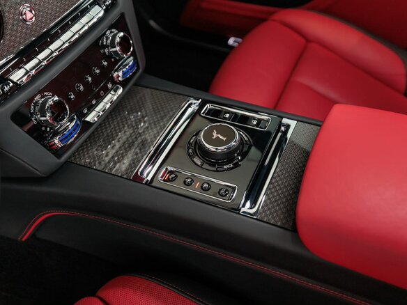 2022 Rolls-Royce Ghost Black Badge II (Series I), чёрный - вид 16