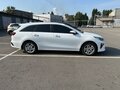 2021 Kia Ceed III Рестайлинг, белый, 1870000 рублей - вид 1