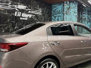 2019 Kia Rio IV, бежевый, 1450000 рублей, вид 4