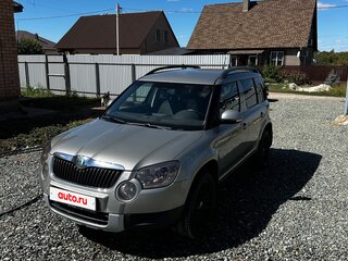 2012 Skoda Yeti I, бежевый, 800000 рублей, вид 2