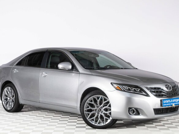 2010 Toyota Camry VI (XV40) Рестайлинг, серебристый, 1159000 рублей