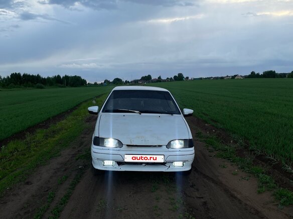 2008 Lada (ВАЗ) 2113, белый, 80000 рублей