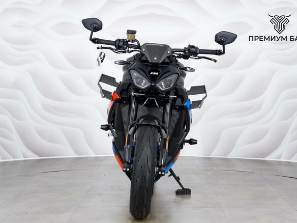 2025 BMW M 1000 R, чёрный, 2899000 рублей - вид 3