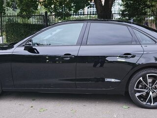 2022 Audi A4 35 TFSI V (B9) Рестайлинг, чёрный, 3950000 рублей, вид 4