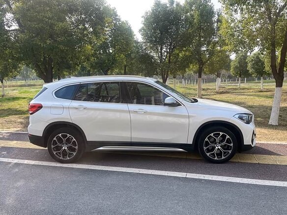 2022 BMW X1 Long 20Li sDrive II (F48) Рестайлинг, белый, 2530111 рублей - вид 8