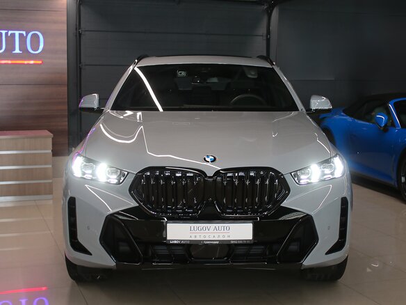 2025 BMW X6 40i III (G06) Рестайлинг, чёрный, 13890000 рублей - вид 1