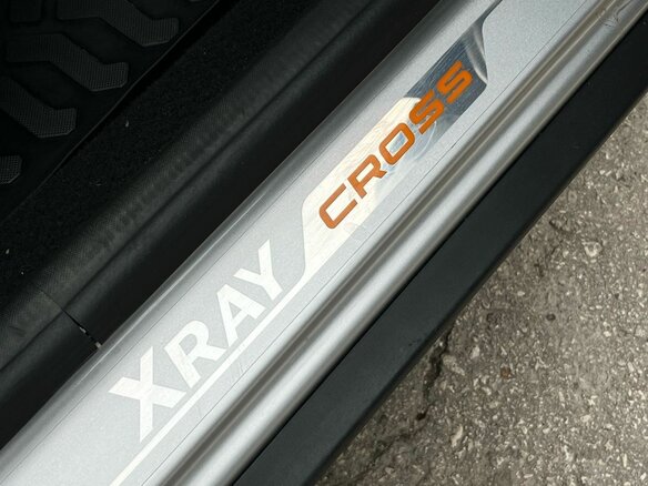 2018 Lada (ВАЗ) XRAY Cross I, серебристый, 1250000 рублей - вид 17