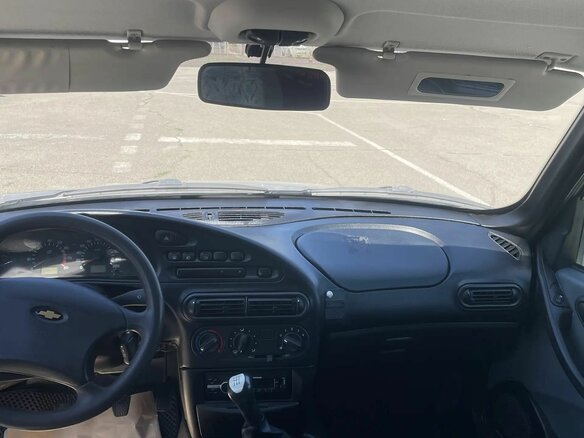 2004 Chevrolet Niva I, серебристый, 500000 рублей - вид 11
