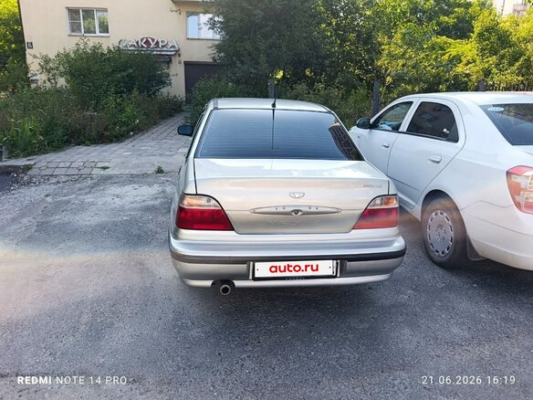 2008 Daewoo Nexia I, серебристый, 300000 рублей - вид 2