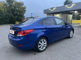 2011 Hyundai Solaris I, синий, 768000 рублей, вид 4