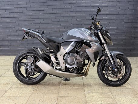 2008 Honda CB 1000R, серый, 725000 рублей, вид 3