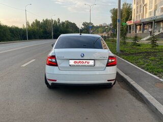 2017 Skoda Octavia III (A7) Рестайлинг, белый, 1598000 рублей, вид 5