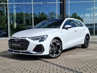 2026 Audi A3 Sportback 35 TFSI IV (8Y) Рестайлинг, белый, 4490000 рублей, вид 1