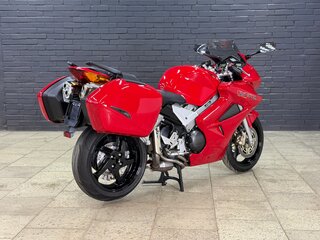 2002 Honda VFR 800, красный, 615000 рублей, вид 4