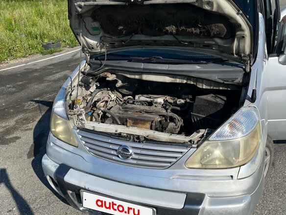 2000 Nissan Serena II (C24), серебристый, 550000 рублей - вид 7