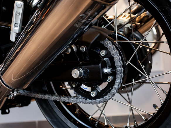 2026 Royal Enfield Continental GT, зелёный, 727000 рублей - вид 27