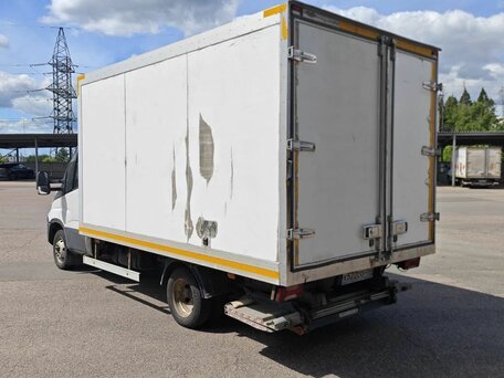 2018 Iveco Daily, белый, 1990000 рублей, вид 4