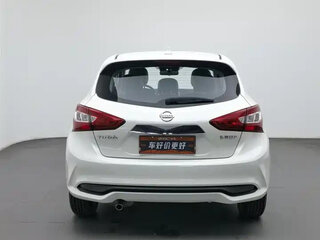 2022 Nissan Tiida II (China Market), белый, 1310111 рублей, вид 3