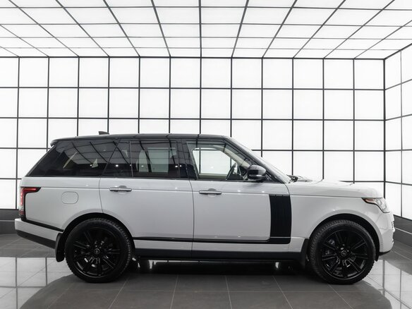 2017 Land Rover Range Rover IV, белый, 4190000 рублей - вид 4