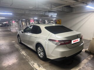 2020 Toyota Camry VIII (XV70), белый, 2670000 рублей, вид 4