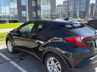 2022 Toyota C-HR I Рестайлинг, чёрный, 2150000 рублей, вид 5