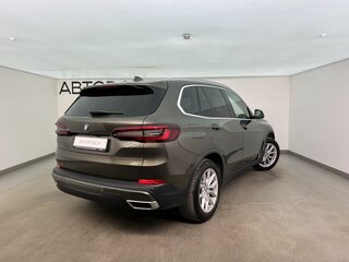 2021 BMW X5 25d IV (G05/G18), зелёный, 6400000 рублей, вид 2