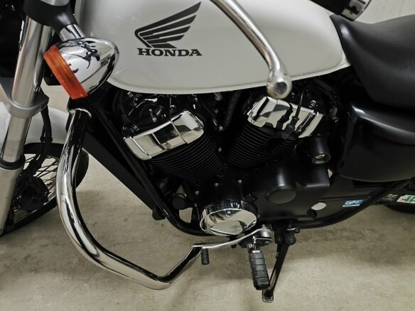 2010 Honda Shadow 750, белый, 600000 рублей - вид 10