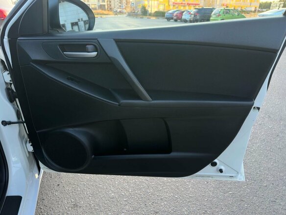 2010 Mazda 3 II (BL), белый, 735000 рублей - вид 25