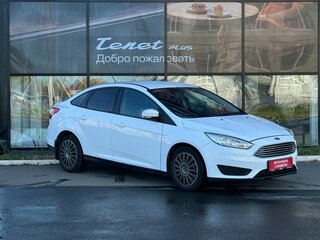 2013 Ford Focus III, белый, 660000 рублей, вид 3