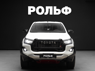 2026 Toyota Hilux VIII Рестайлинг 2, белый, 7950000 рублей, вид 3