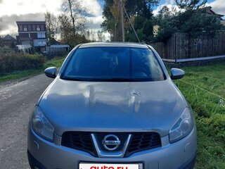 2011 Nissan Qashqai I Рестайлинг, серебристый, 800000 рублей, вид 1