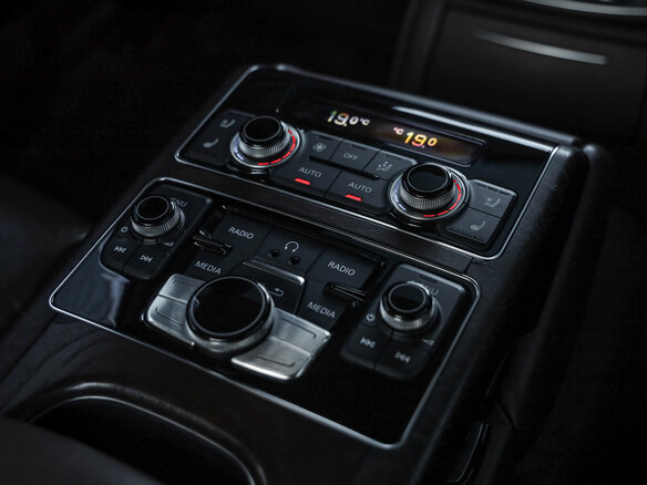 2011 Audi A8 III (D4), чёрный, 1590000 рублей - вид 33