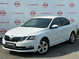 2017 Skoda Octavia III (A7) Рестайлинг, белый, 1449000 рублей, вид 1