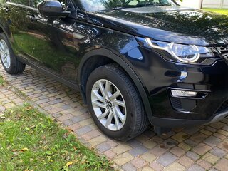 2018 Land Rover Discovery Sport I, чёрный, 1800000 рублей, вид 4
