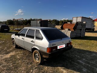2004 Lada (ВАЗ) 21093i, серебристый, 120000 рублей, вид 4