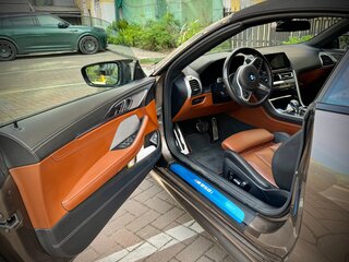 2021 BMW 8 серии M850i xDrive II (G14/G15/G16), коричневый, 10000000 рублей, вид 4