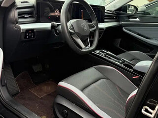 2023 Volkswagen Lamando L II, чёрный, 1488700 рублей, вид 4