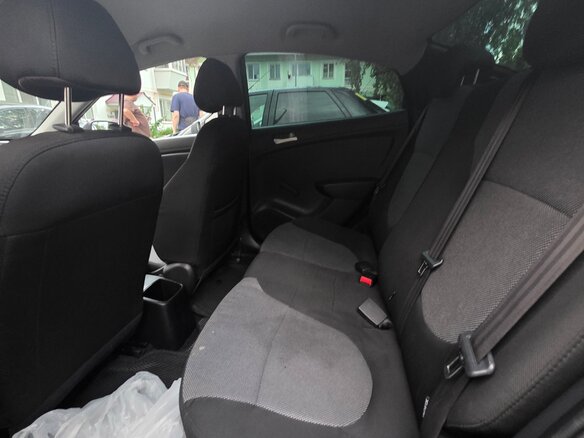 2013 Hyundai Solaris I, чёрный - вид 9